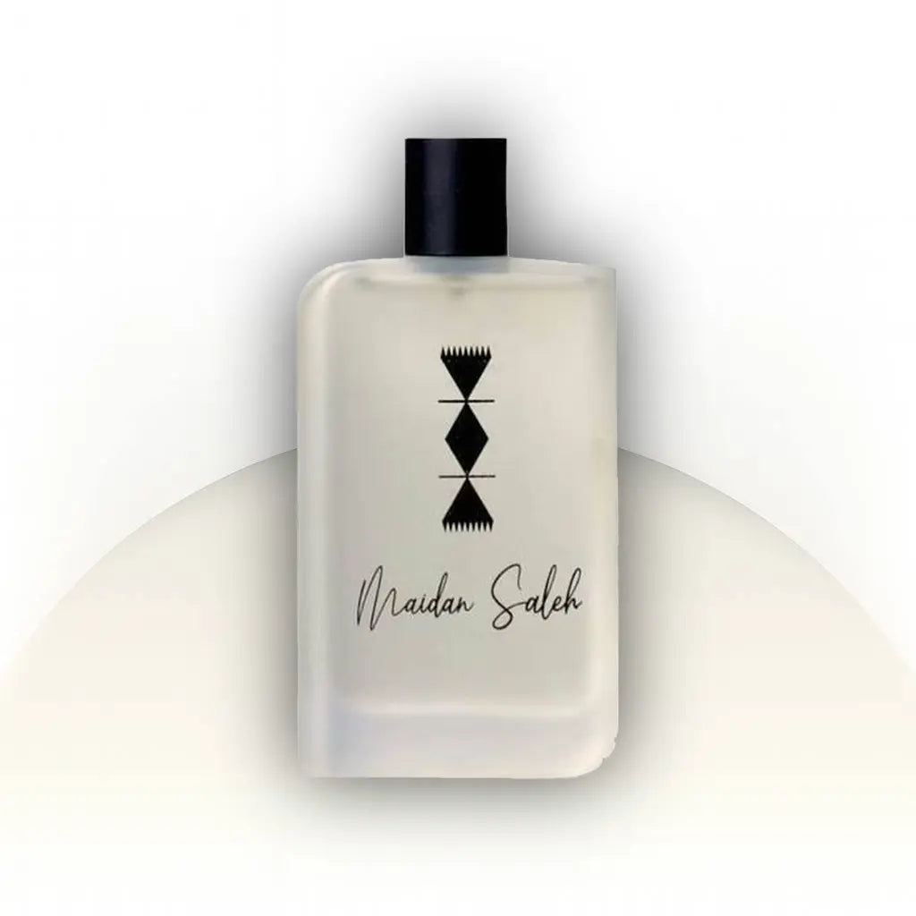 Madain Saleh Samam EDP 100ML – בושם יוניסקס חושני בהשראת Side Effect Initio, עם טבק, רום, וניל ותווים מתובלים.