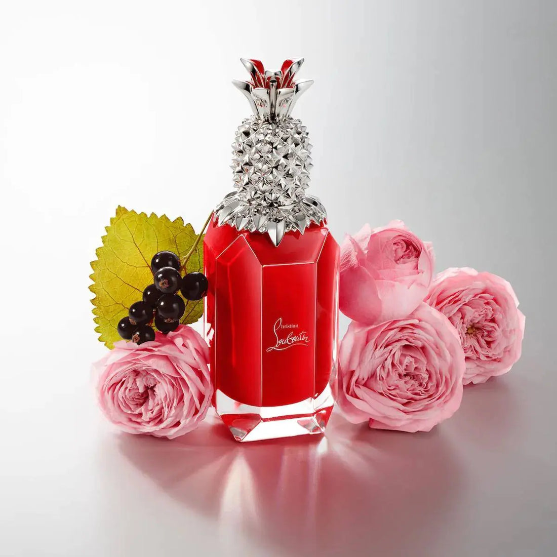 בקבוק בושם Loubifunk Christian Louboutin 90ml – צילום חזית