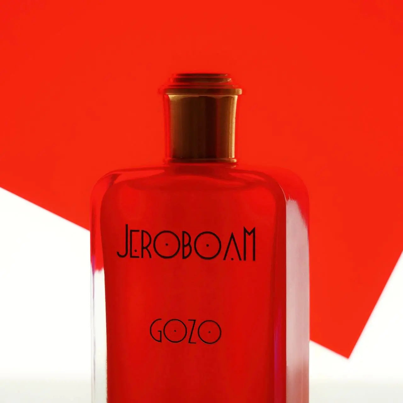 תקריב מכסה ומתיז Gozo Jeroboam – גימור איכותי ונקי