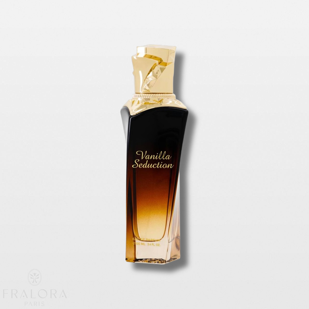 בושם Vanilla Seduction (ונילה סדקשן) מבית Maison Asrar לנשים 100 מ"ל, מבט חזיתי על בקבוק היוקרה המבטיח ניחוח וניל חמים וממכר.