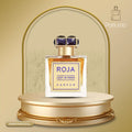 Roja Lost In Paris Parfum בושם פרפיום יוקרתי 100 מ״ל | זמין גם כדיקנט 5 מ״ל ו־10 מ״ל | ניחוח הדרי־מתוק עם מנדרינה, רום, קרמל, וניל וענברגריס