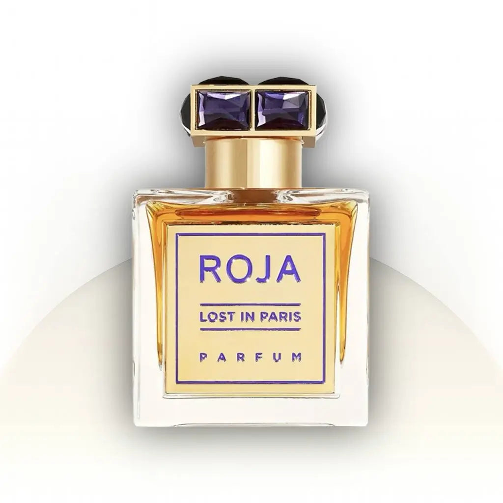 Roja Lost In Paris Parfum בושם פרפיום יוקרתי 100 מ״ל | זמין גם כדיקנט 5 מ״ל ו־10 מ״ל | ניחוח הדרי־מתוק עם מנדרינה, רום, קרמל, וניל וענברגריס