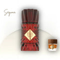 Royal Blend Sequoia French Avenue בושם דיופ יוניסקס 100 מ״ל EDP | בושם נישה בהשראת Angels' Share Paradis By Kilian | פטל, ליקר, קוניאק, פרלין, עץ אלון וסנדלווד