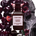 Cherry Smoke Tom Ford – ניחוח דובדבן מעושן עם וייב יוקרתי וממכר